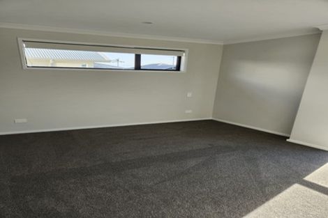 Photo of property in 5 Tractor Way, Papamoa, 3118