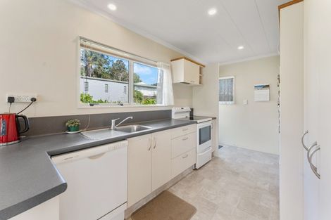 Photo of property in 14 Shaldon Crescent, Blagdon, New Plymouth, 4310