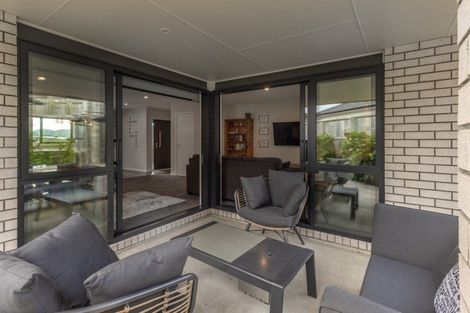 Photo of property in 14 Schooner Drive, Whitby, Porirua, 5024