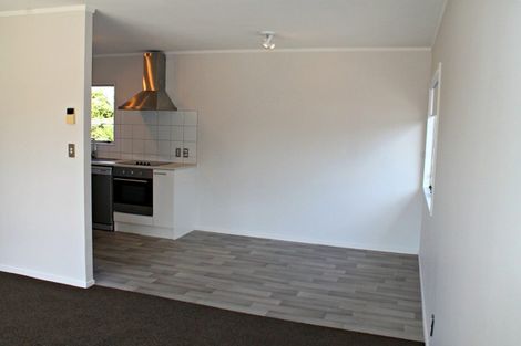 Photo of property in 1/8 Benchmark Drive, Massey, Auckland, 0614