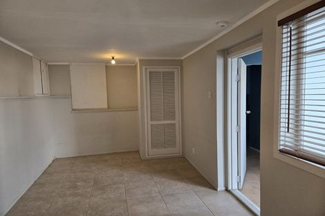 Photo of property in 19 Henry Street, Avondale, Auckland, 1026