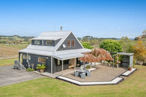 Photo of property in 139 Whitehills Road, Waitoki, Silverdale, 0994