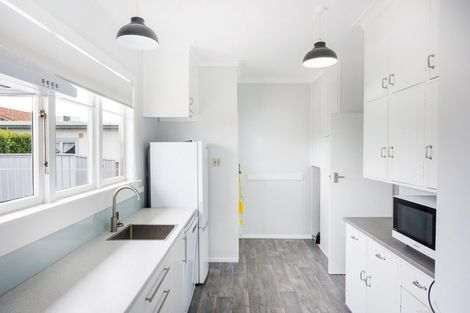 Photo of property in 35a Puriri Terrace, Roslyn, Palmerston North, 4414