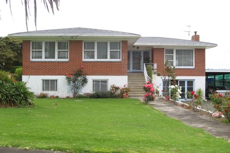 Photo of property in 13 Ngaio Avenue, Mangere Bridge, Auckland, 2022