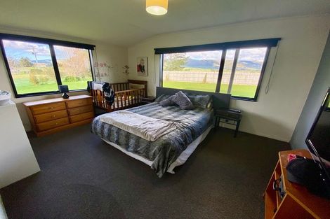 Photo of property in 928 Tennent Drive, Linton, Palmerston North, 4472