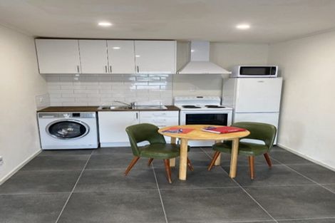 Photo of property in 11/335 Kennedy Road, Pirimai, Napier, 4112