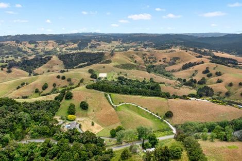 Photo of property in 71a Rapson Road, Kaukapakapa, 0871