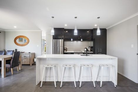 Photo of property in 135 Hillpark Drive, Pokeno, 2402