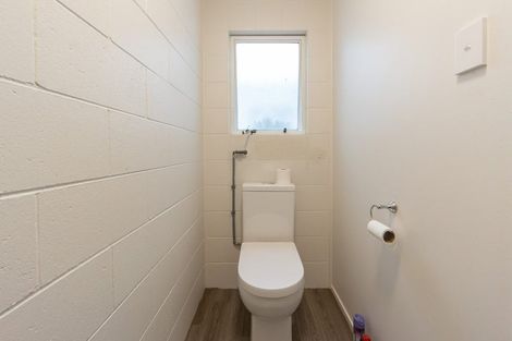 Photo of property in 1/2 Ruakiwi Road, Hamilton Lake, Hamilton, 3204