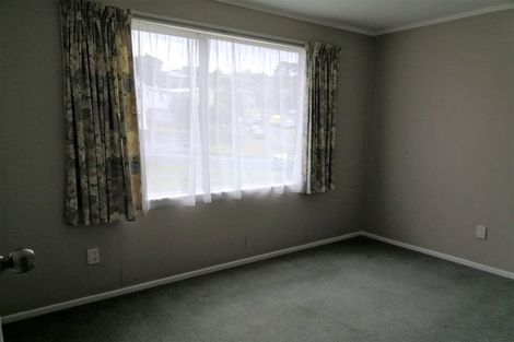 Photo of property in 111 Norana Road, Timberlea, Upper Hutt, 5018