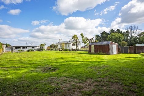 Photo of property in 399 Colyton Road, Colyton, Feilding, 4775