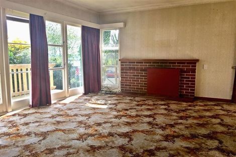 Photo of property in 128 Avondale Road, Avondale, Auckland, 1026