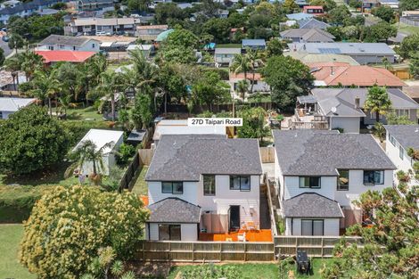 Photo of property in 27d Taipari Road, Te Atatu Peninsula, Auckland, 0610