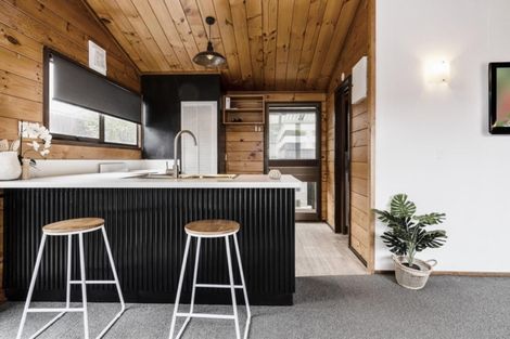 Photo of property in 32 Golf Road, Mount Maunganui, 3116