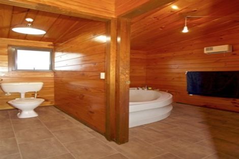 Photo of property in 32 Old Station Road, Ohakune, 4625