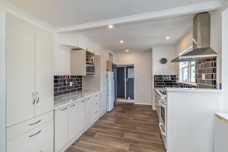 Photo of property in 620 Queen Street East, Levin, 5510