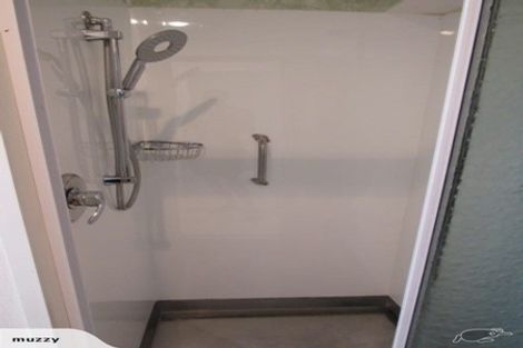 Photo of property in 4a Richmond Street, Wallaceville, Upper Hutt, 5018