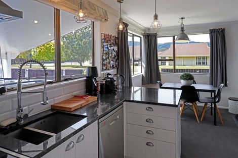 Photo of property in 208a California Drive, Totara Park, Upper Hutt, 5018