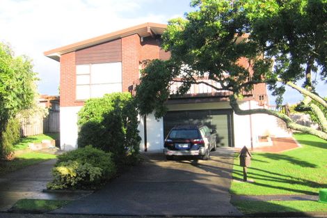 Photo of property in 7 Sarah Place, Farm Cove, Auckland, 2012