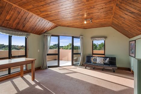 Photo of property in 28 Claremont Rise, Levin, 5510