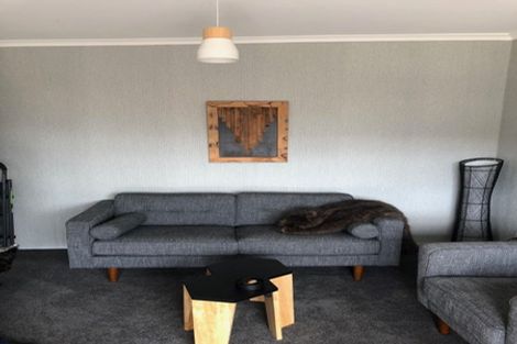 Photo of property in 12 Scott Street, Moturoa, New Plymouth, 4310