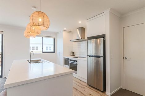 Photo of property in 7 Toutouwai Lane, Inglewood, 4330