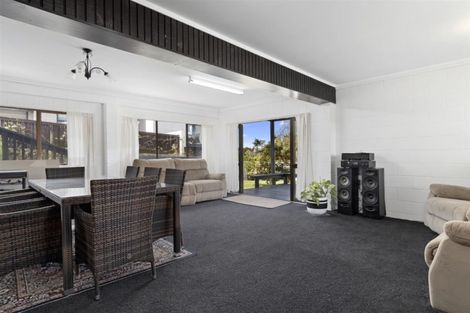 Photo of property in 22 Sunny Bay Road, Matua, Tauranga, 3110