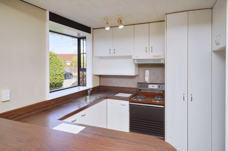 Photo of property in 49 Oldwood Street, Bishopdale, Christchurch, 8053