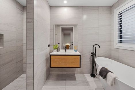 Photo of property in 90d Victoria Avenue, Waiuku, 2123