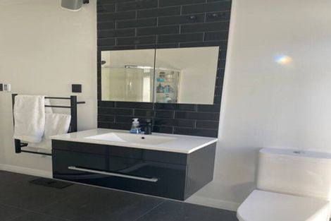 Photo of property in 10 Plunket Avenue, Petone, Lower Hutt, 5012