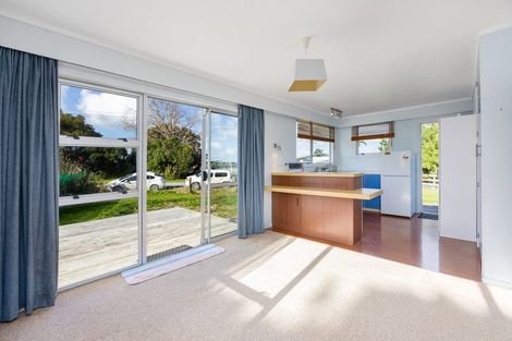 Photo of property in 2 Okahukura Road, Tapora, Wellsford, 0977