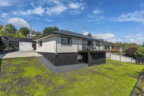 Photo of property in 21 Braeside, Kinmont Park, Mosgiel, 9024