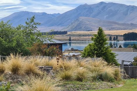 Photo of property in 15 Rodman Lane, Lake Tekapo, 7999
