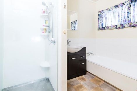 Photo of property in 4/278 Birkdale Road, Birkdale, Auckland, 0626