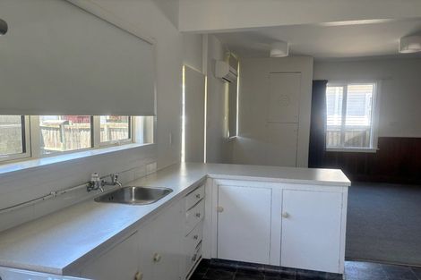 Photo of property in 2/64 Division Street, Riccarton, Christchurch, 8041