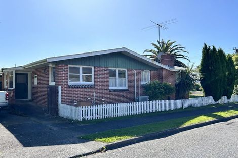 Photo of property in 60 Rimu Street, Waikanae, 5036
