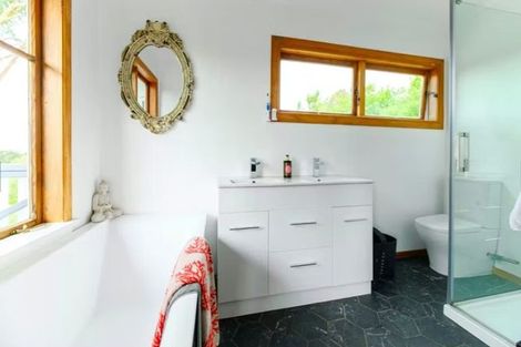 Photo of property in 449 Pine Valley Road, Dairy Flat, Silverdale, 0992