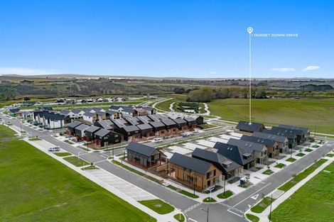 Photo of property in 1 Dorset Down Drive, Karaka, 2580