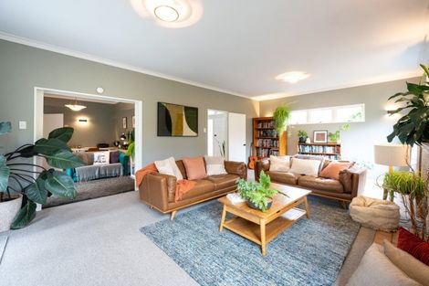 Photo of property in 48 Iona Road, Havelock North, 4130