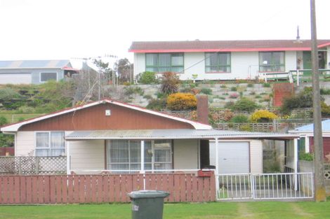 Photo of property in 30 Union Street, Foxton, 4814