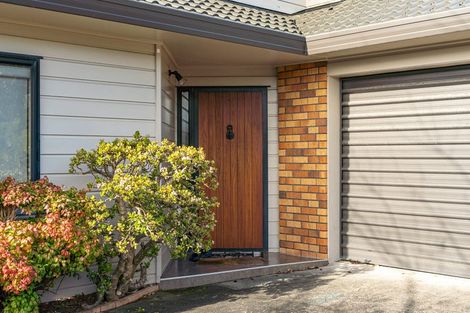 Photo of property in 1/8 Mandica Place, Sunnynook, Auckland, 0632