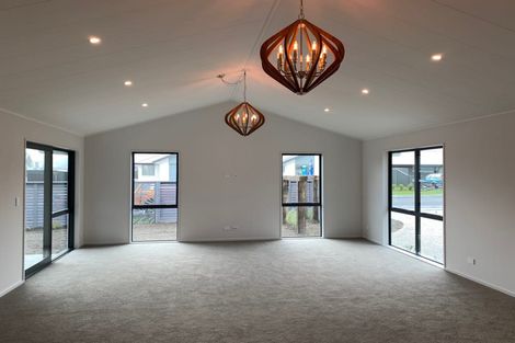 Photo of property in 42 Anderton Crescent, Mosgiel, 9024