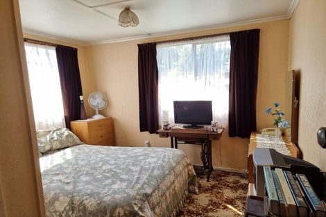 Photo of property in 47 Aylmer Street, Ross, 7812