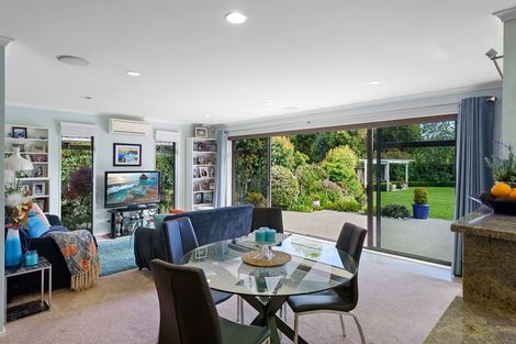 Photo of property in 387a Te Moana Road, Waikanae, 5036