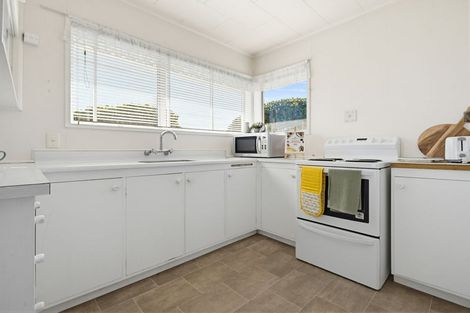 Photo of property in 22 Howden Road, Fairfield, Hamilton, 3214