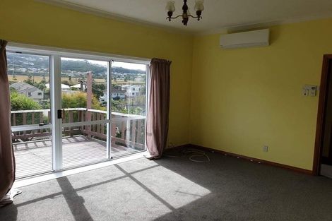 Photo of property in 40 Bould Street, Johnsonville, Wellington, 6037