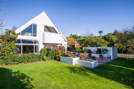 Photo of property in 15 Brookford Place, Westmorland, Christchurch, 8025