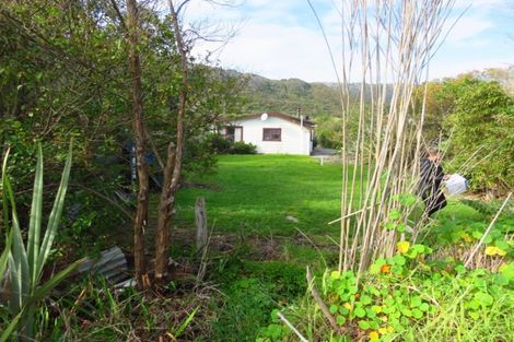 Photo of property in 9 Main Road, Hector, 7822