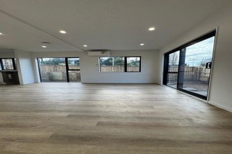 Photo of property in 73a Arimu Road, Papakura, 2110