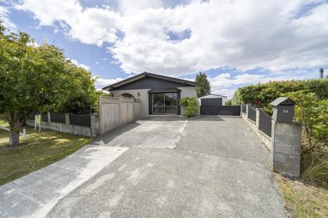 Photo of property in 24 Howden Street, Te Anau, 9600